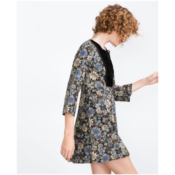Zara Women’s Floral‎ Mini Dress XS Y2K Retro Velvet 70s Inspired Boho Chic Style - Picture 4 of 6